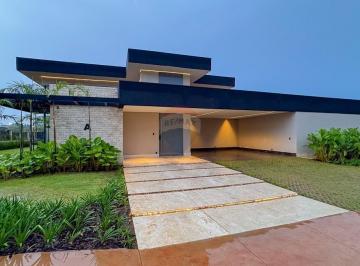 Casa · 800m² · 4 Quartos · 7 Vagas · CASA DE ALTO PADRÃO EM CONDOMÍNIO FECHADO