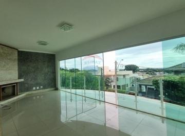 Casa · 200m² · 3 Quartos · 4 Vagas · Casa Térrea com 3 quartos, 1 suíte para alugar com AC 200m², Reserva da mata, Vinhedo, SP