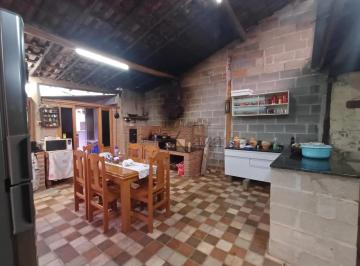 Rural · 250m² · 3 Quartos · 6 Vagas · Oportunidade - Chácara - Pau de Saia - 3 Dormitórios - 250m².