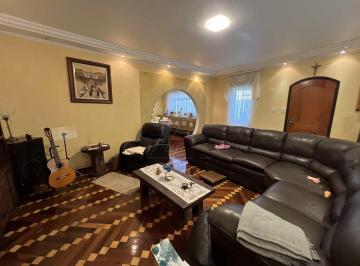 Casa · 212m² · 3 Quartos · 3 Vagas · Sobrado com 3 quartos, Ferreira, São Paulo - R$ 980 mil, Cod: 6288