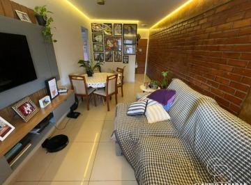 Apartamento · 70m² · 2 Quartos · 1 Vaga · Lindo Apartamento de 02 Quartos em Jardim Camburi ..Vitória..