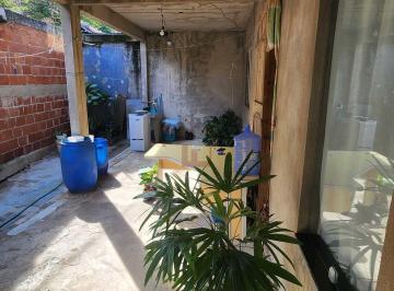 Casa · 180m² · 3 Quartos · 1 Vaga · 2 casas em fase de acabamento no Santa Cruz