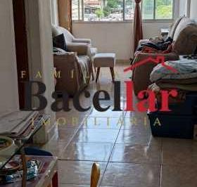 Apartamento · 70m² · 2 Quartos · Oportunidade!!! Apartamento 2 quartos para venda no coração de Vila isabel.