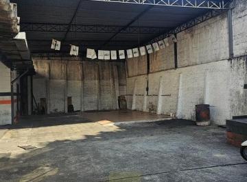 25156361_4.jpg · PONTO COMERCIAL PARA LOCAÇÃO 200m² - INTERLAGOS!!
