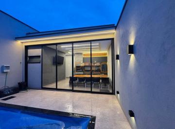 ae9e78ce763435946a8aadc116e91d0a180869cd · Casa à venda no bairro Gravatás em Uberlândia