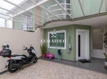 Casa · 180m² · 3 Quartos · 2 Vagas · Casa em condomínio à venda com 180 m², 3 quartos e 2 vagas na Vila Laís, São Paulo.