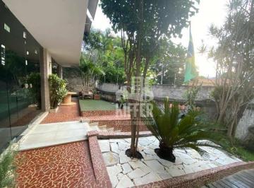 Frente da casa · Casa com 4 quartos à venda, 240 m² por R$ 1.250.000 - Charitas - Niterói/RJ