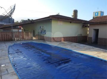 Casa · 251m² · 3 Quartos · 8 Vagas · Casa com 3 quartos à venda em Centro - SP