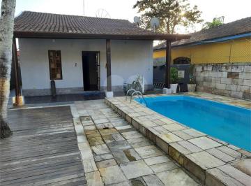 Casa · 250m² · 3 Quartos · 3 Vagas · Casa com 3 quartos à venda em Boraceia - SP