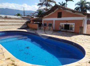 Casa · 200m² · 3 Quartos · 6 Vagas · Casa com 3 quartos à venda em Centro - SP