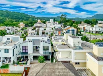 c63be6d3 · Casa, 3 dormitórios, 126.01 m², em Cachoeira do Bom Jesus