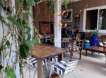 b3892c12 · Casa, 5 dormitórios, 692.23 m², em Sambaqui