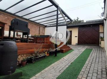 Casa · 191m² · 4 Quartos · 5 Vagas · Sobrado à venda, área terreno 215m², área construída 191.25m², 4 dormitórios, 3 suítes, 5 vagas de g
