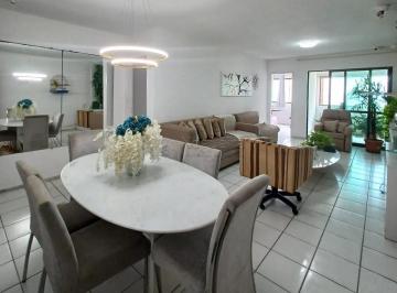Apartamento de 3 quartos, Recife · Vendo apartamento 03 quartos varanda 02 vagas de garagem cobertas em boa viagem