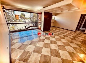 df761222c3958a625f5a718d43a27d912bcc06b9 · Sobrado em Vila Romana com 188m², 384m² de terreno, 3 dorm. e 2 vagas