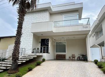 4d511e2cee67c8edeb2d8ddcd16200faa0b9ef2c · Casa com 4 suítes à venda, 325 m² por R$ 2.400.000