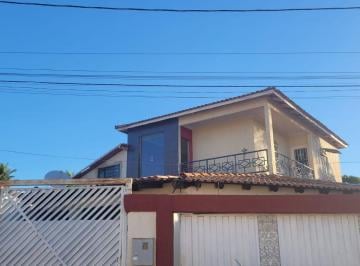 Casa de 5 quartos, Águas Claras · ALGUMAS CASAS OFERECEM ESPAÇO E OUTRAS UMA NOVA FORMA DE VIVER.
