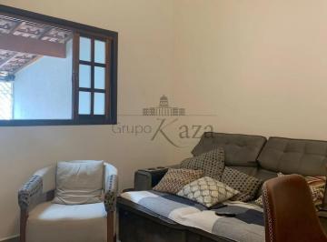 Casa · 150m² · 3 Quartos · 2 Vagas · Casa - Residencial Bosque dos Ipês - 3 Dormitórios - 90m².