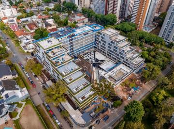 Apartamento de 3 quartos, Curitiba · Apartamento de 229 m² com 3 quartos à venda em Bigorrilho