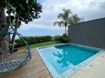 Casa de 4 quartos, São Sebastião · CASA FRENTE AO MAR CAMBURI 4 SUÍTES
