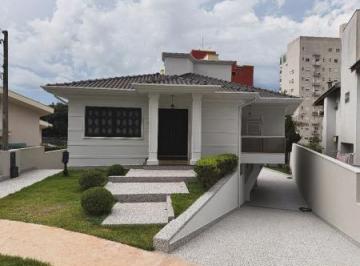 Foto 01 · Casa totalmente reformada na Condomínio Faber 1 em São Carlos SP.