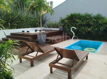 Casa · 250m² · 3 Quartos · 2 Vagas · Casa a venda com 3 dormitorios no Campeche , Florianópolis.