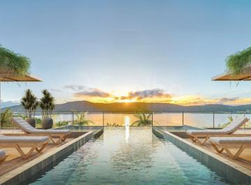 Casa · 258m² · 3 Quartos · Casa de 3 suítes na Lagoa da Conceição