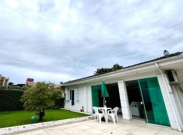 Casa · 179m² · 3 Quartos · 4 Vagas · Casa Residencial de 179m² com 3 quartos na Lagoa da Conceição