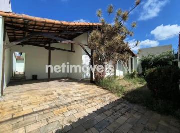Casa · 196m² · 3 Quartos · 4 Vagas · Casa à venda no Alípio de Melo