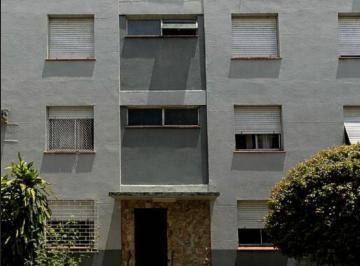 Apartamento · 50m² · 2 Quartos · 1 Vaga · Apartamento de 2 dormitórios e 1 vaga de garagem em Porto Alegre.