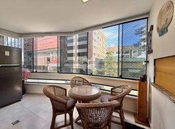 Apartamento · 113m² · 2 Quartos · 1 Vaga · Apartamento amplo de 2 dormitórios sendo 1 suíte com dependência de empregada, sacada e box/vaga de 