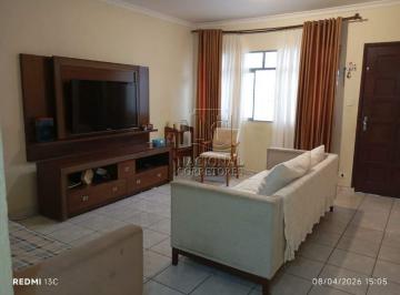 Casa · 151m² · 3 Quartos · 2 Vagas · Sobrado com 3 dormitórios, 2 vagas.