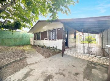 Casa · 100m² · 2 Quartos · 2 Vagas · Casa no Centro de Matinhos