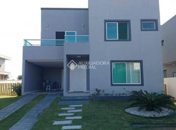 Casa · 216m² · 3 Quartos · 2 Vagas · Casa em condomínio para locação no Campeche | Alto padrão, conforto e exclusividade