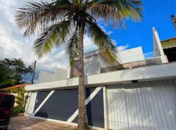 202604112237176406.png · Casa para Venda em Niterói, Piratininga, 7 dormitórios, 3 suítes, 6 banheiros, 2 vagas