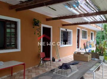Rural · 330m² · 3 Quartos · 6 Vagas · Sítio em  Rua da Limeira - Triângulo Azul - São Lourenço da Serra/SP