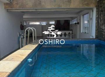 Casa · 330m² · 3 Quartos · 4 Vagas · CASA DE ALTO PADRÃO À VENDA — CONFORTO, ESPAÇO E LAZER COMPLETO