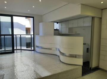 Apartamento de 1 quarto, São Paulo · Triplex à venda no Itaim Bibi