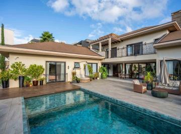 970443e107b643b7d4422b6217e56423b61f50c1 · CASA ACONCHEGANTE COM VISTA MARAVILHOSA