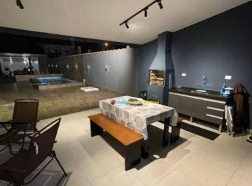e8b26dc578c64a2d5c80e98d13d96a0a80abb89d · Casa ampla à venda em excelente localização em Bertioga/SP por R$ 670,000,00