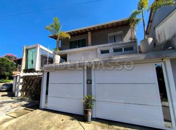 Casa de 3 quartos, Ibiúna · Linda casa próximo ao centro!
