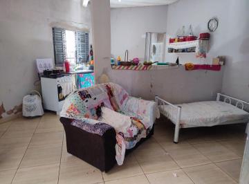 Casa de 2 quartos, Vila Estrutural · Vendo casa com laje na Estrutural JN