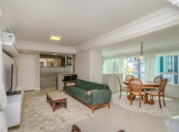 Apartamento · 112m² · 3 Quartos · 2 Vagas · Apartamento à venda no Ed. Baia Dos Anjos em Balneário Camboriú.