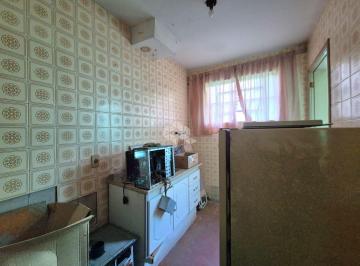 Apartamento de 2 quartos, Porto Alegre · Apartamento de 2 dormitórios e 1 vaga de garagem, no bairro Humaitá, em Porto Alegre.