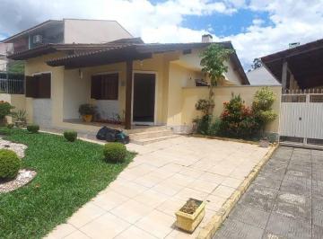 Casa · 400m² · 3 Quartos · 4 Vagas · Casa em Guarujá