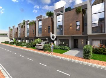 Casa · 175m² · 3 Quartos · 2 Vagas · Casa à venda - em Santa Felicidade