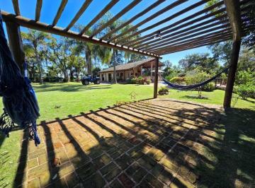 29678ba0667780fe21a9f391a244af46eb302b0d · Casa com 2 dormitórios à venda, 400 m² por R$ 1.060.000,00 - Portal das Paineiras - Várzea Paulista/