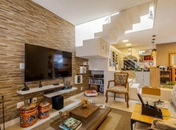 Casa · 134m² · 3 Quartos · 2 Vagas · Casa semimobiliada, com churrasqueira, 3 suítes e 2 vagas no Jardim Planalto