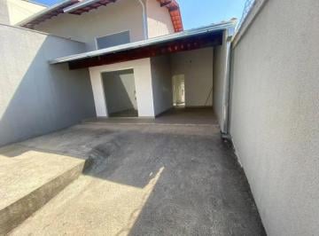 ixzbkwc2owq5ndi1nje0zgux_md · Casa Linear 3 Quartos - 1 Suíte com Closet - 2 Vg - Bairro Jardim Leblon