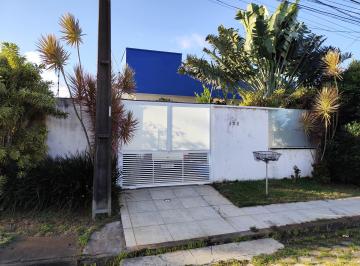 Casa de 2 quartos, Peruíbe · Casa no litoral paulista, pequena e aconchegante